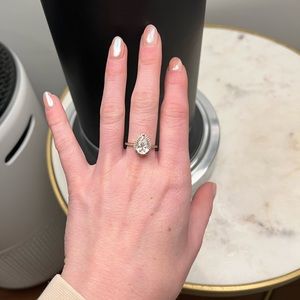 Pandora ring teardrop sparkling halo size 6